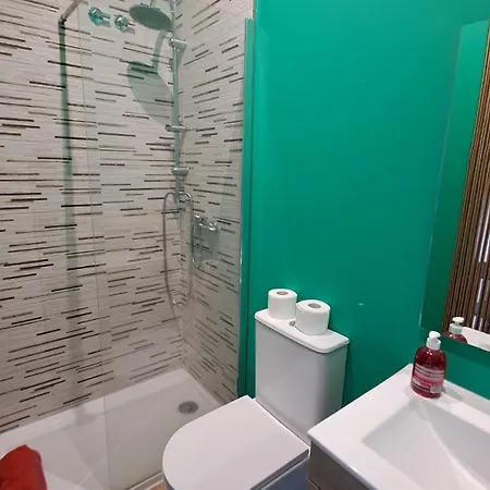 Pensjonat Habitacion H-2 2º Dcha Vistas 3*