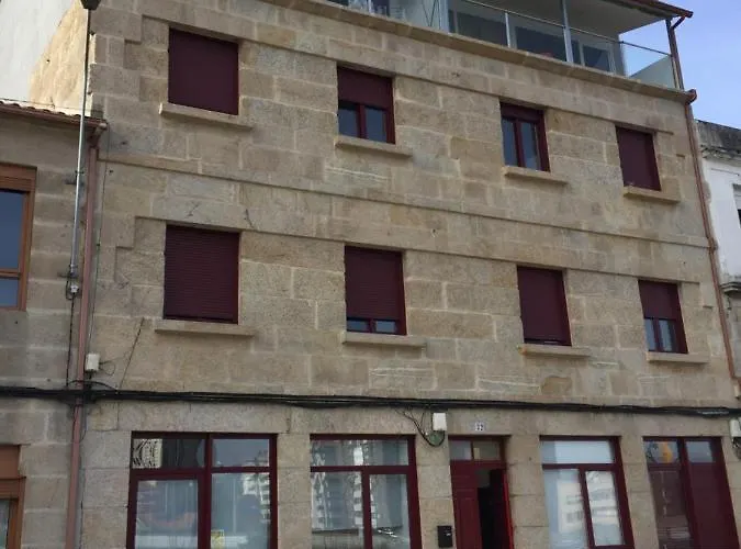 Habitacion H-2 2º Dcha Vistas 3*