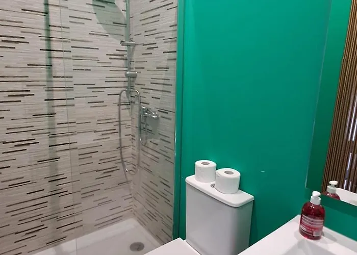 Penzion Habitacion H-2 2º Dcha Vistas 3*